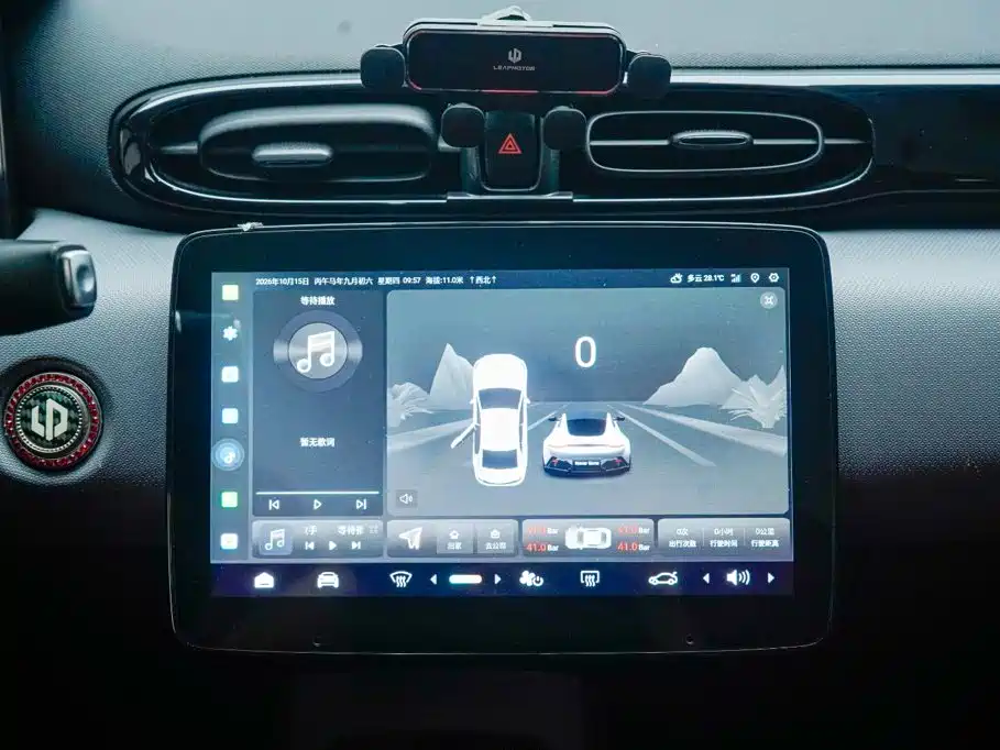 Leapmotor Leapmotor T03 — миниатюра 20