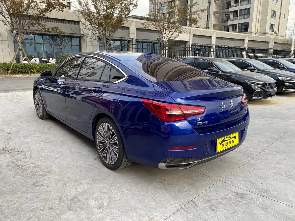 Hongqi Hongqi H5 — миниатюра 4