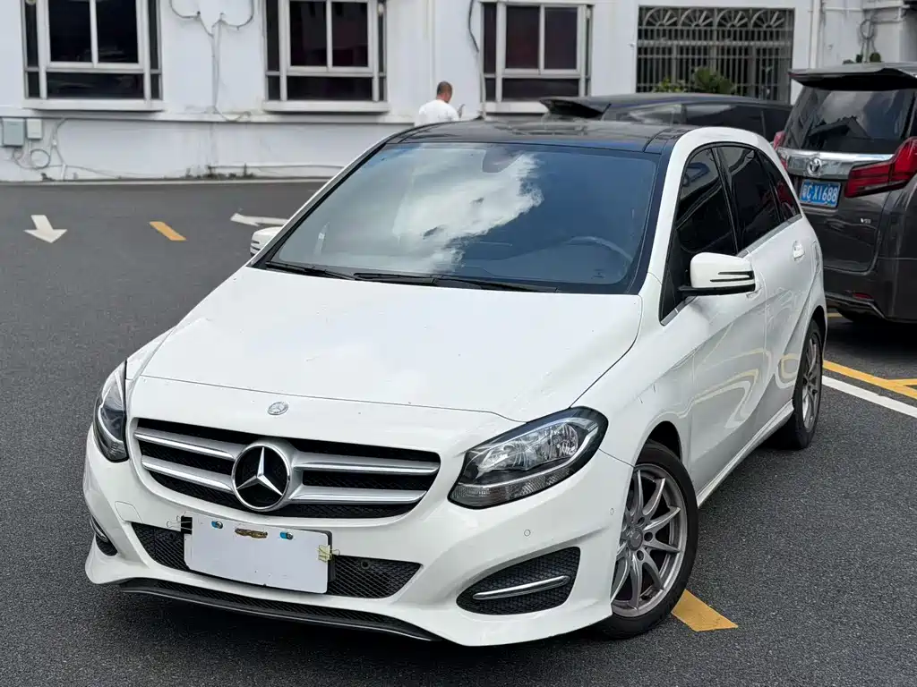 Mercedes-Benz B-Class — миниатюра 16