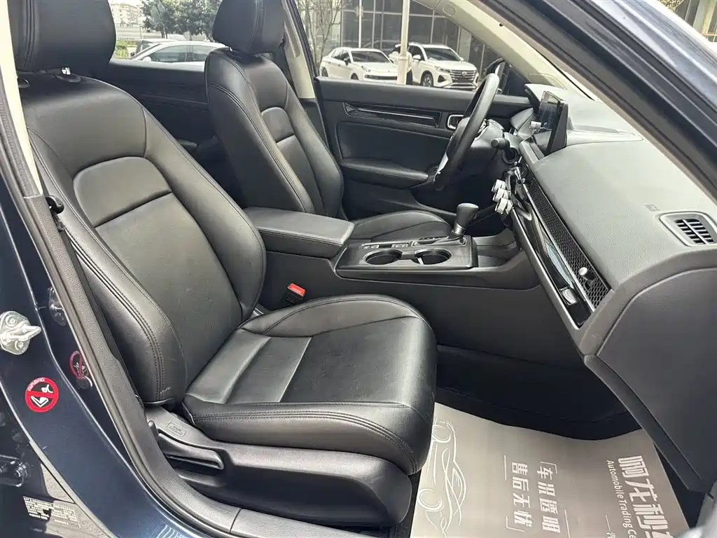 Honda Civic 2023 240TURBO CVT