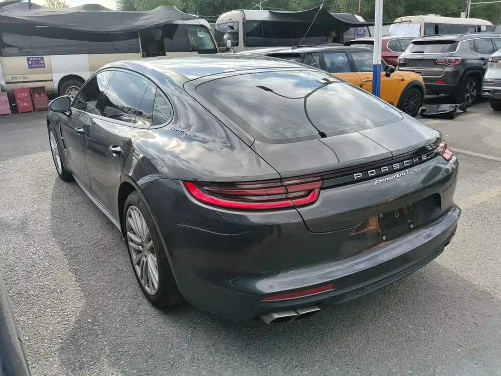 Porsche Panamera 2017 Panamera 4 Executive Long Wheelbase 3.0T