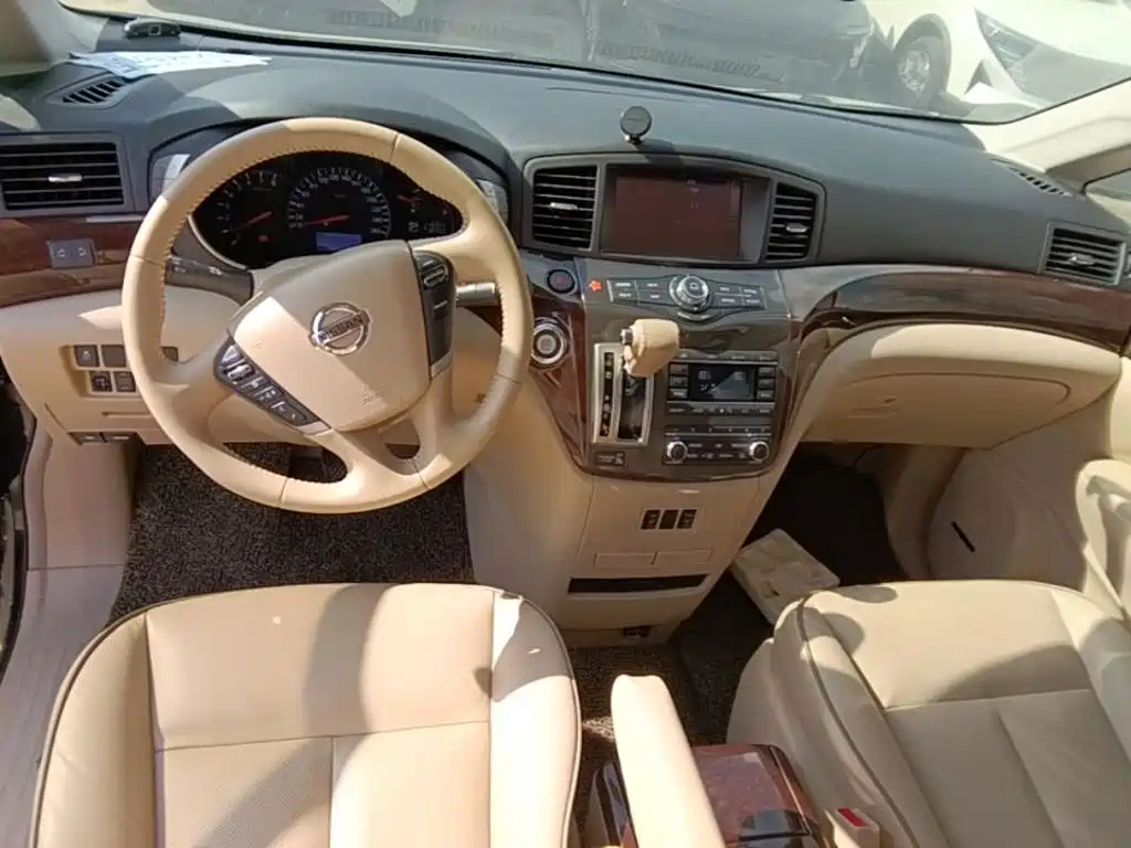 Nissan Quest — миниатюра 10