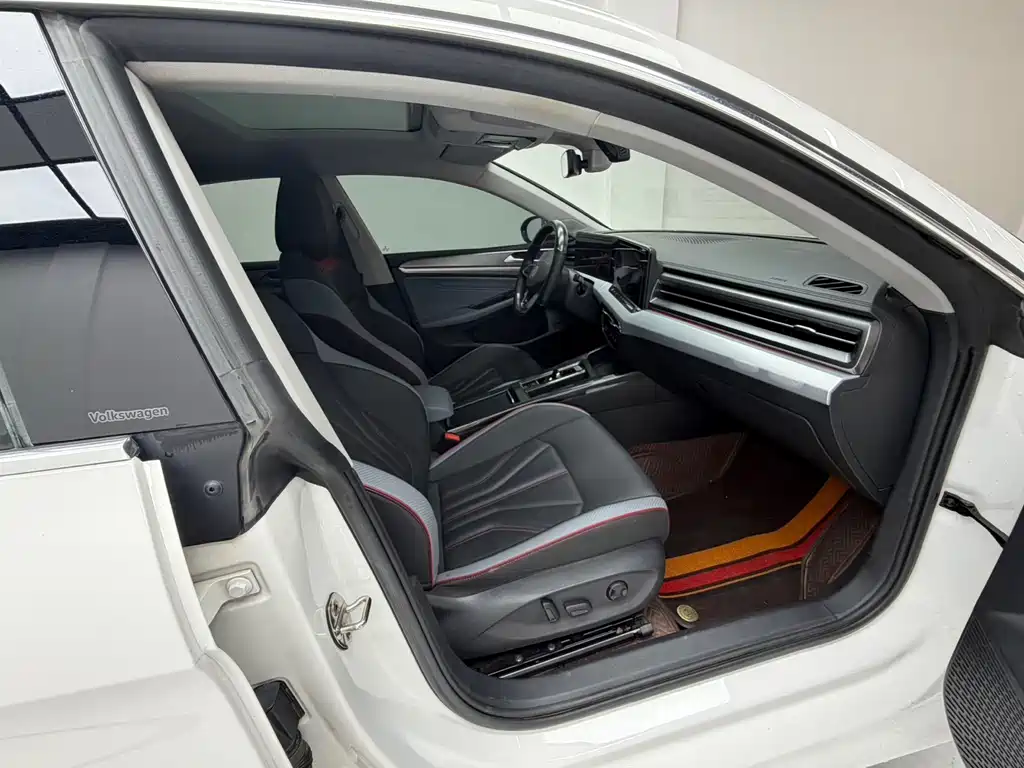 Volkswagen Lamando — миниатюра 16