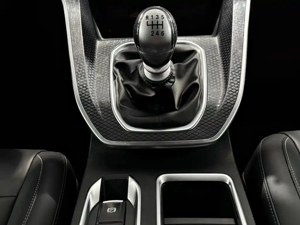 Haval M6 — миниатюра 15