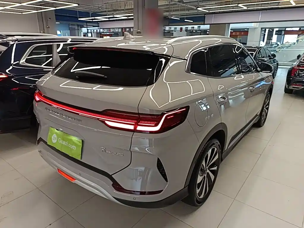 BYD PLUS New Energy — миниатюра 7