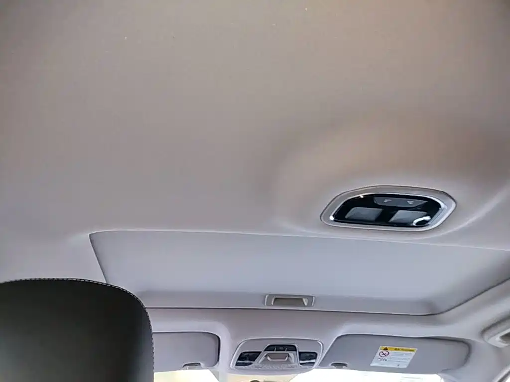 Geely Emgrand — миниатюра 18