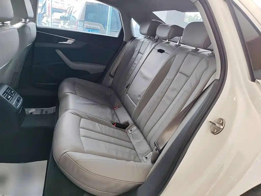 Audi A4L — миниатюра 17
