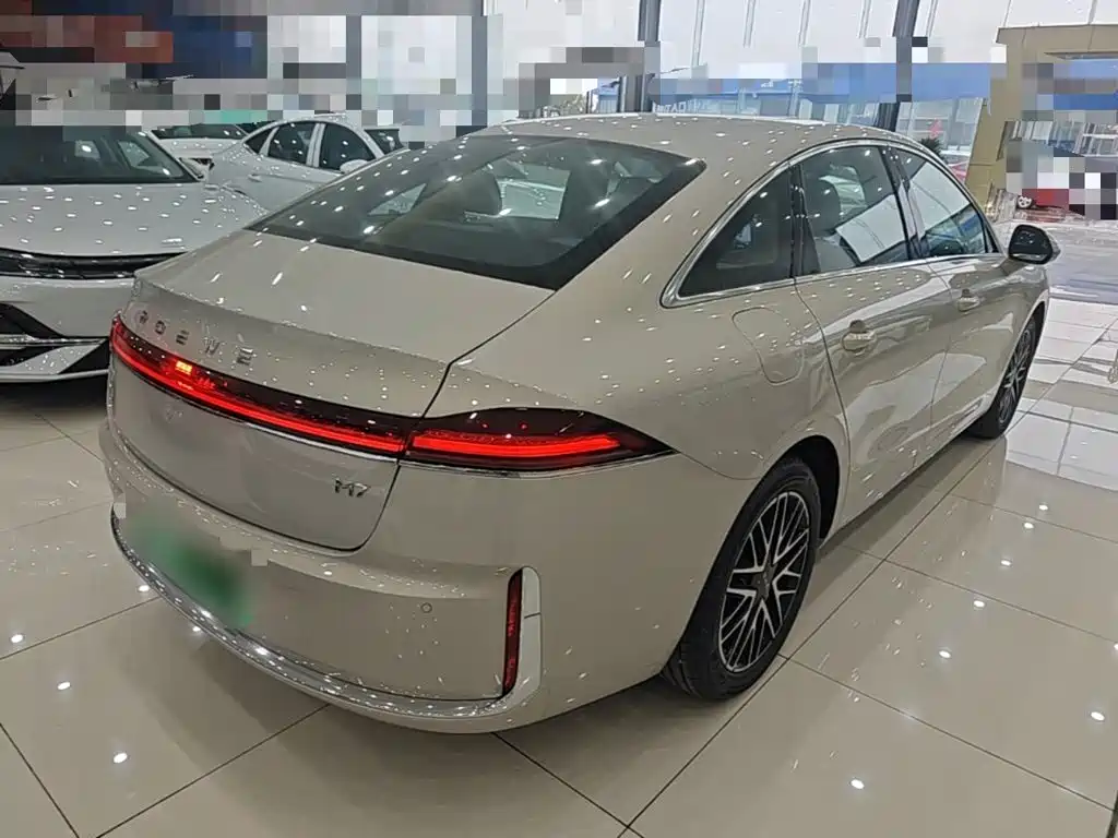 Roewe M7 DMH — миниатюра 7