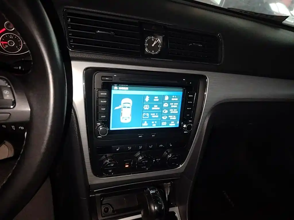 Volkswagen Passat — миниатюра 13