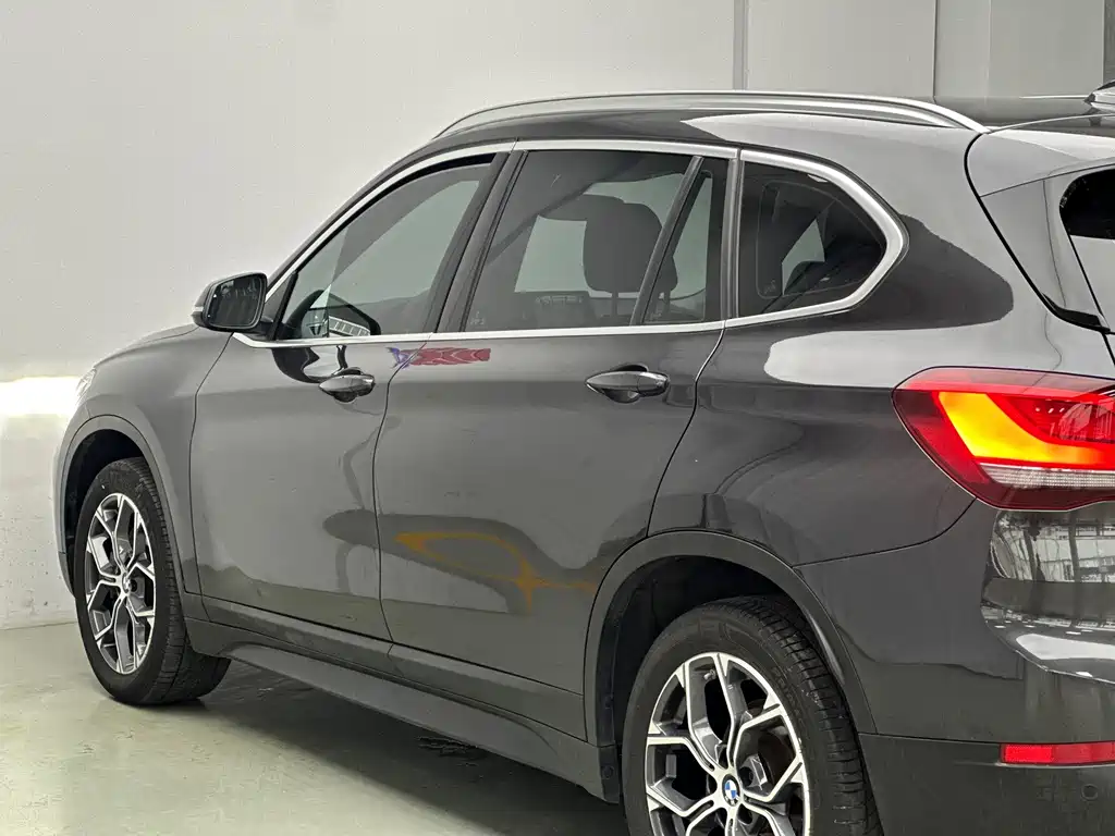 BMW X1 — миниатюра 12