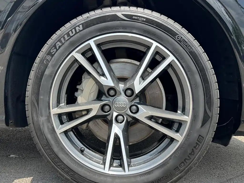 Audi Q5L — миниатюра 15