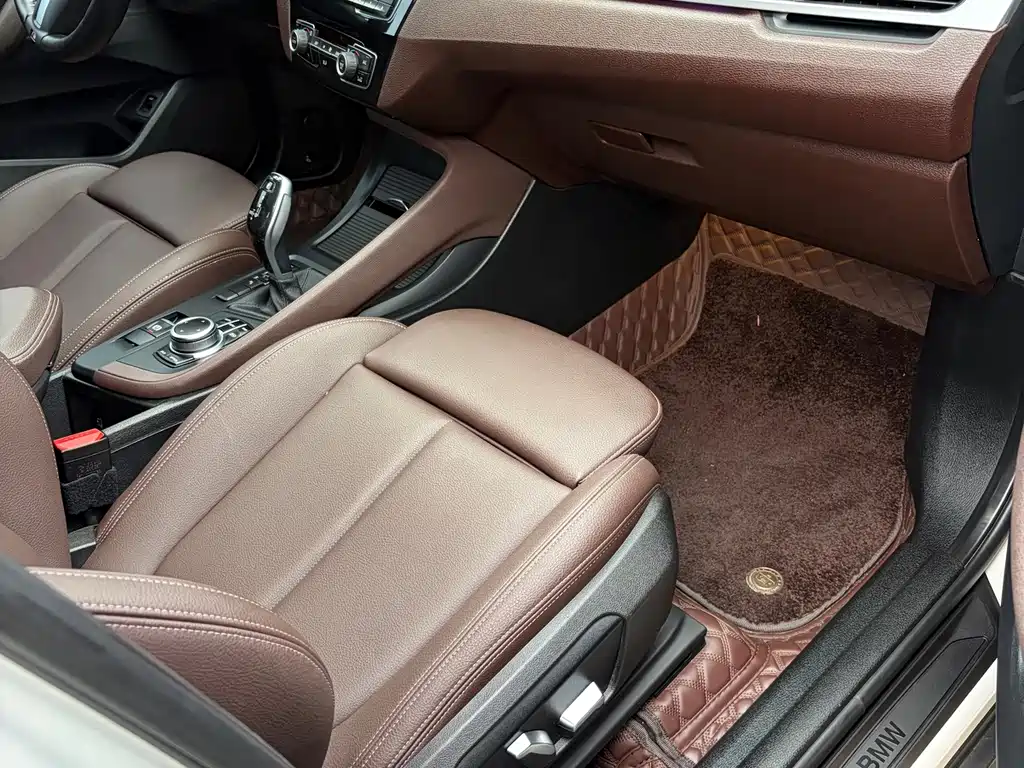 BMW X1 — миниатюра 8