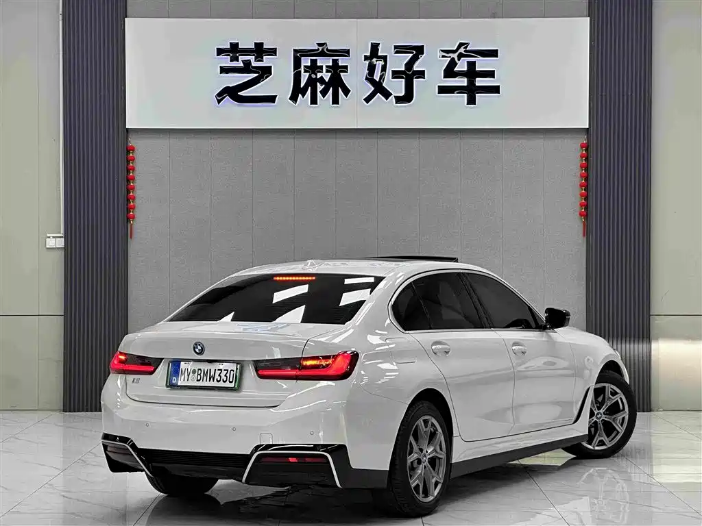 BMW i3 2024 eDrive 35 L