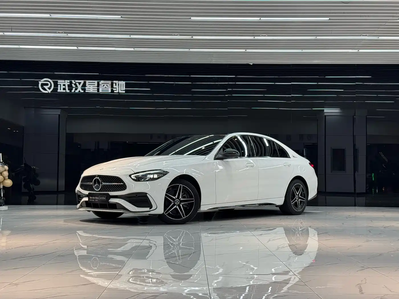 奔驰C级 2025款 C 260 L 皓夜运动版 2024