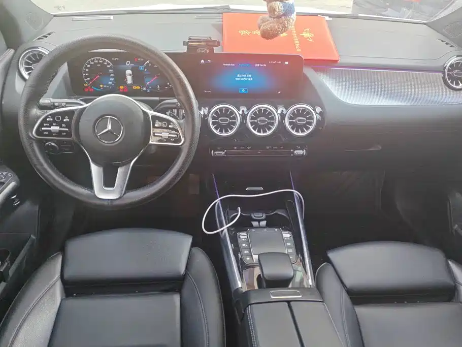 Mercedes-Benz GLA — миниатюра 12