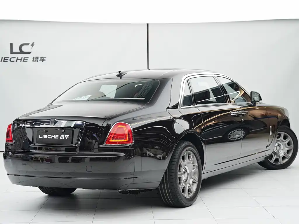 Rolls-Royce Ghost — миниатюра 6