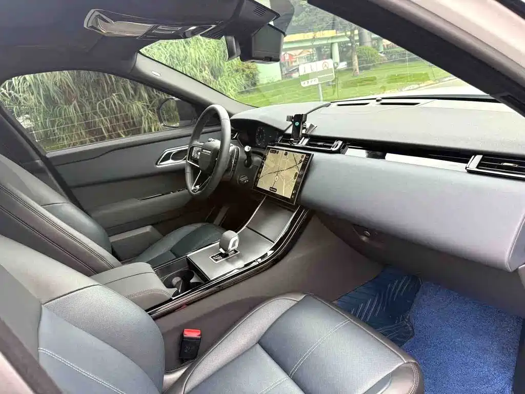 Land Rover Velar — миниатюра 15