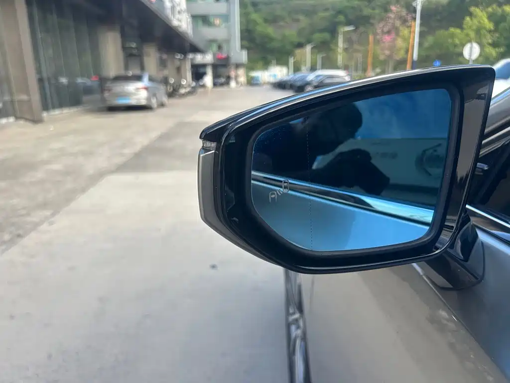 Lexus ES — миниатюра 4