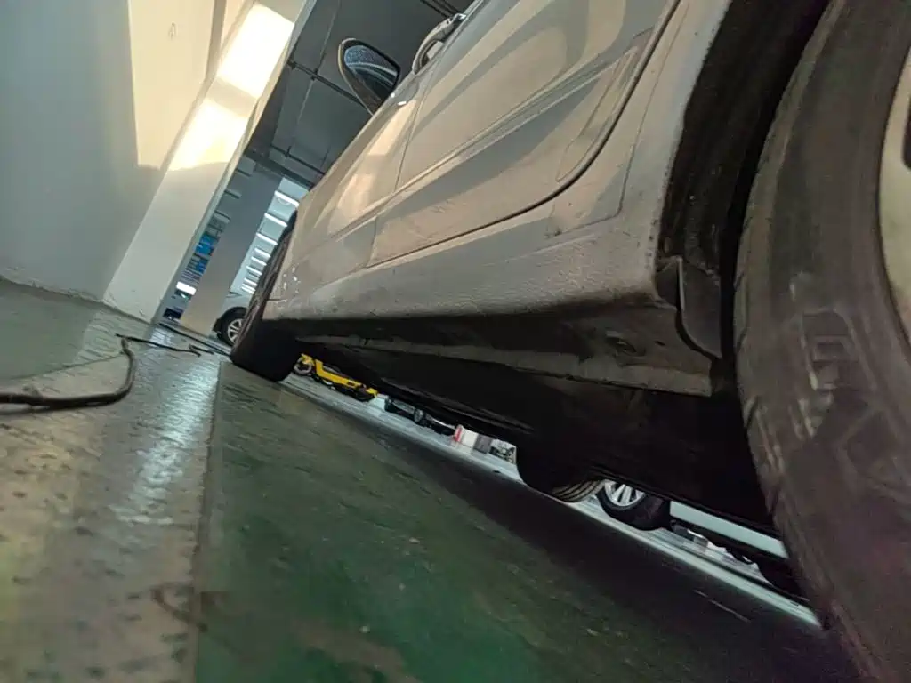 Hyundai Elantra — миниатюра 22