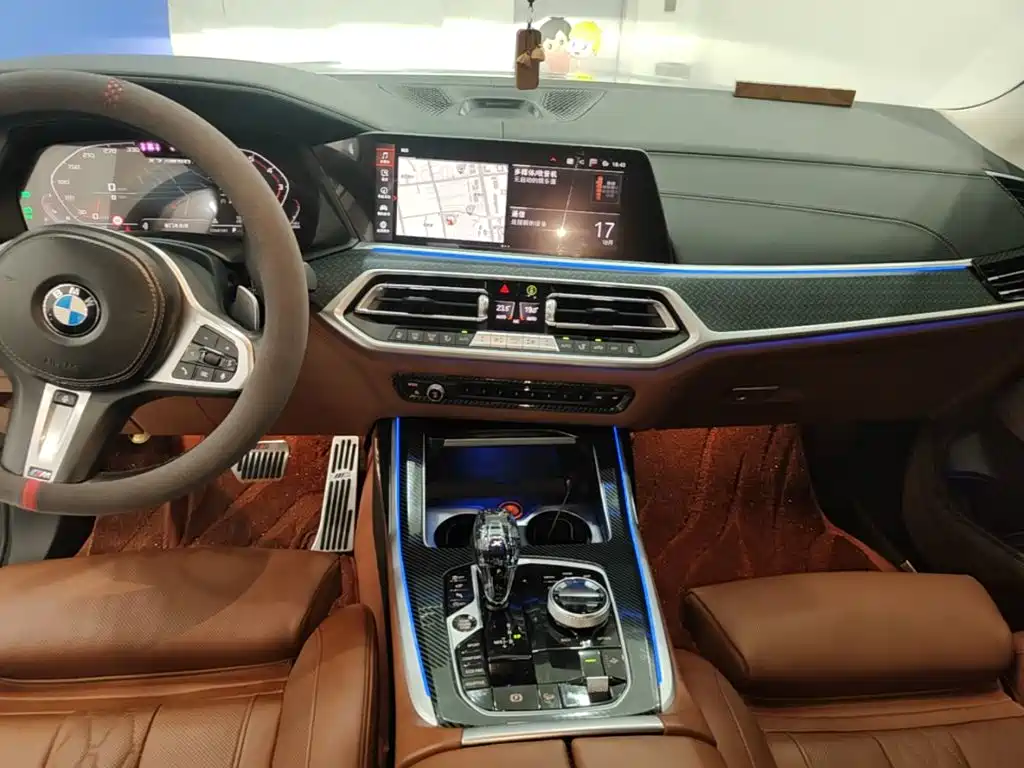 BMW X7 — миниатюра 13