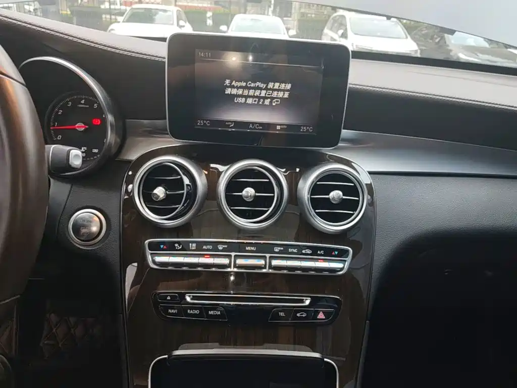 Mercedes-Benz GLC — миниатюра 13