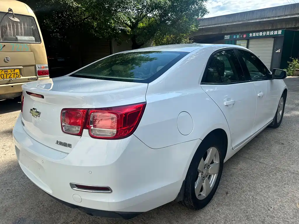 Chevrolet Malibu 2.0L Auto Comfort Edition, фото 9