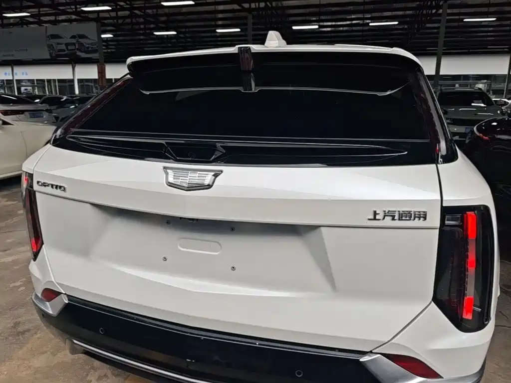 Cadillac IQ — миниатюра 6