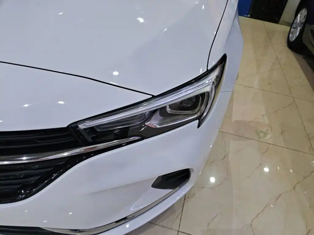 Buick Verano — миниатюра 24