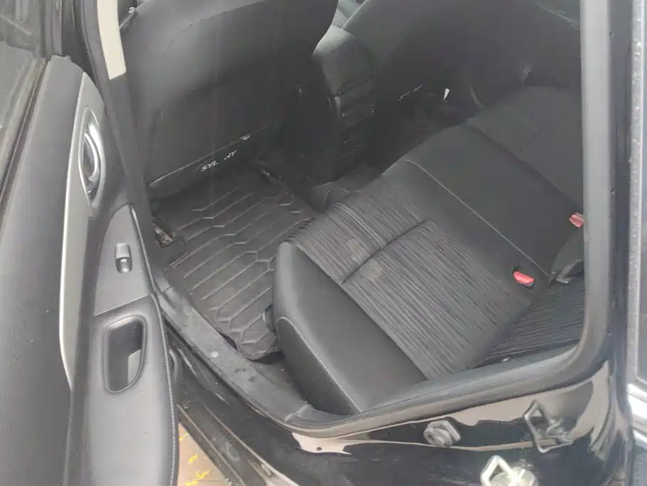 Nissan Sylphy — миниатюра 11