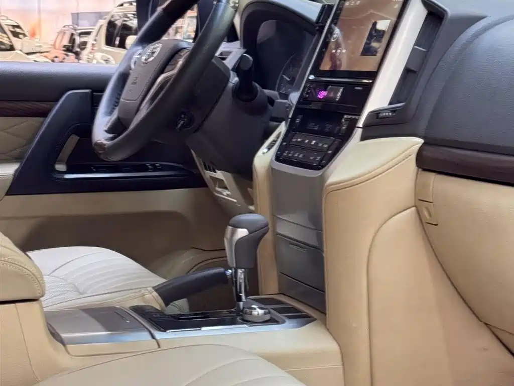 Toyota Land Cruiser 2015 4.0L V6