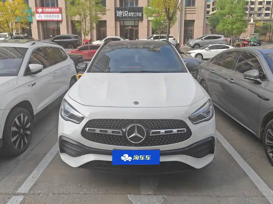 Mercedes-Benz GLA — миниатюра 2