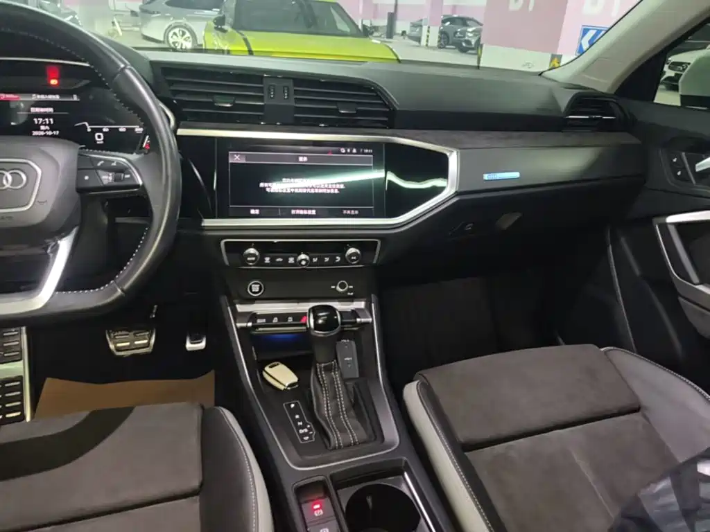 Audi Q3 — миниатюра 13
