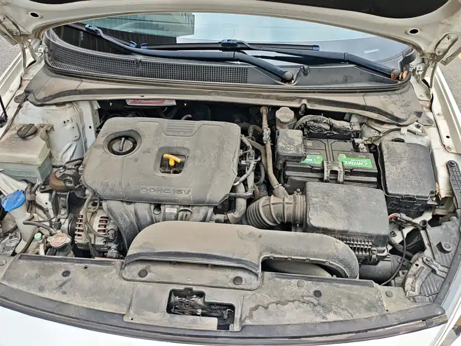 Hyundai Mistra — миниатюра 10