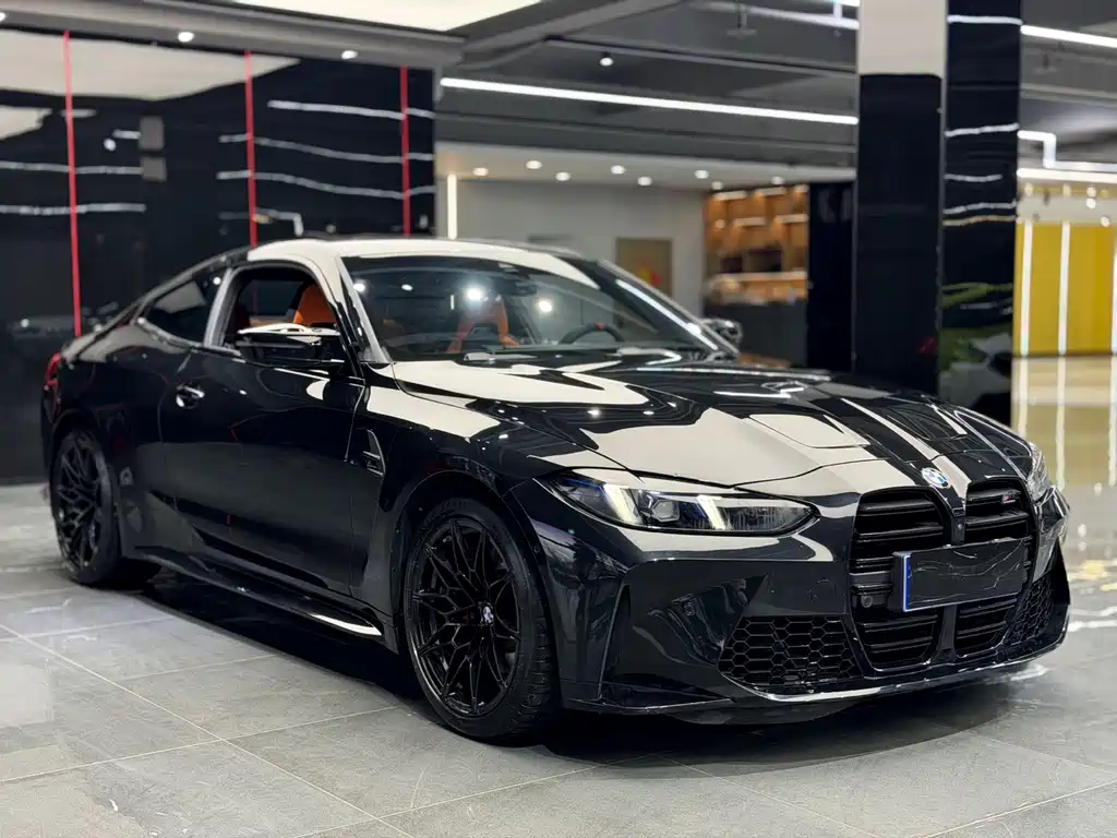 BMW M4 — миниатюра 3