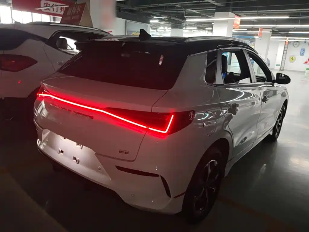 BYD e2 — миниатюра 7