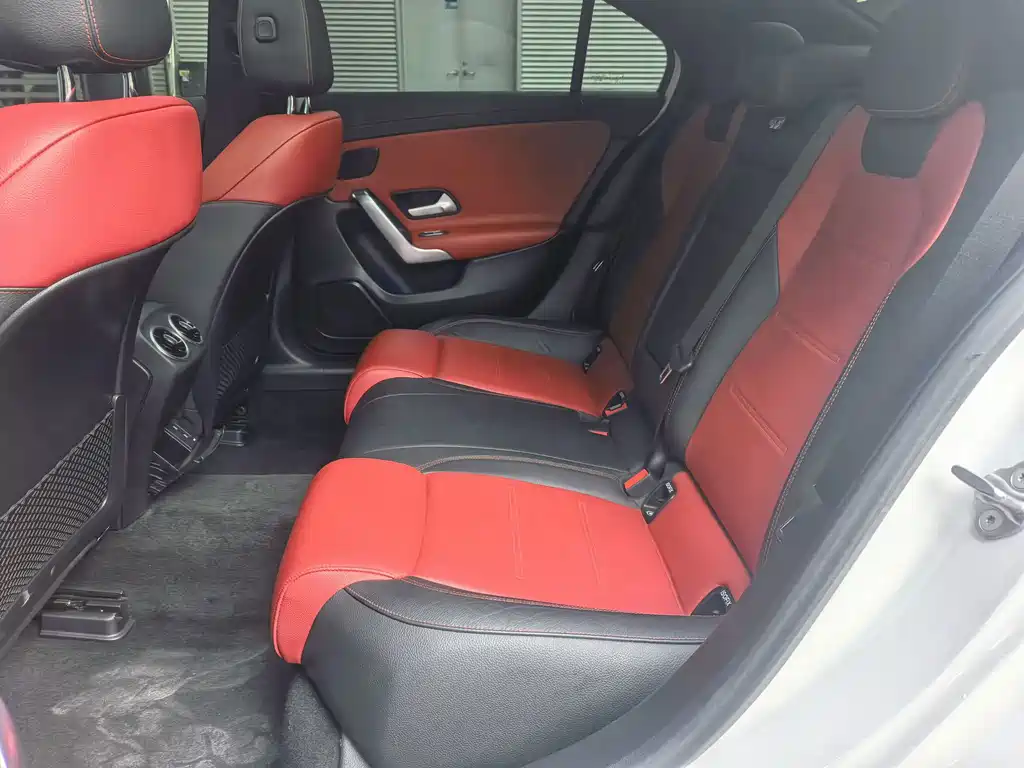 Mercedes-Benz A-Class AMG — миниатюра 14