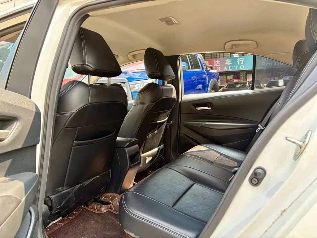 Toyota Corolla — миниатюра 7