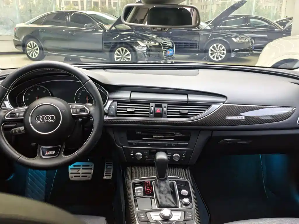Audi A6L — миниатюра 3
