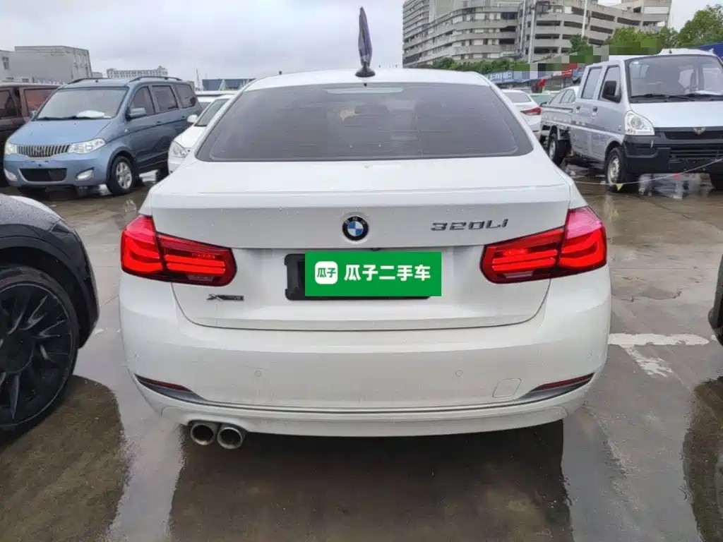 BMW 3 Series — миниатюра 6