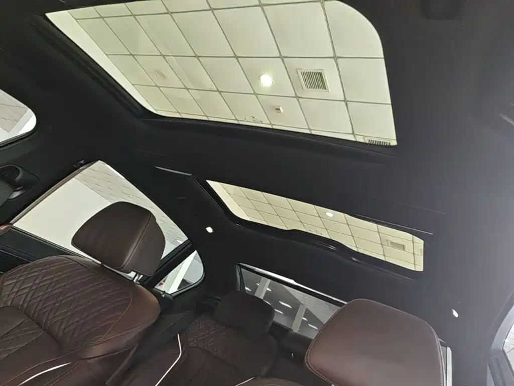 BMW 7 Series — миниатюра 18