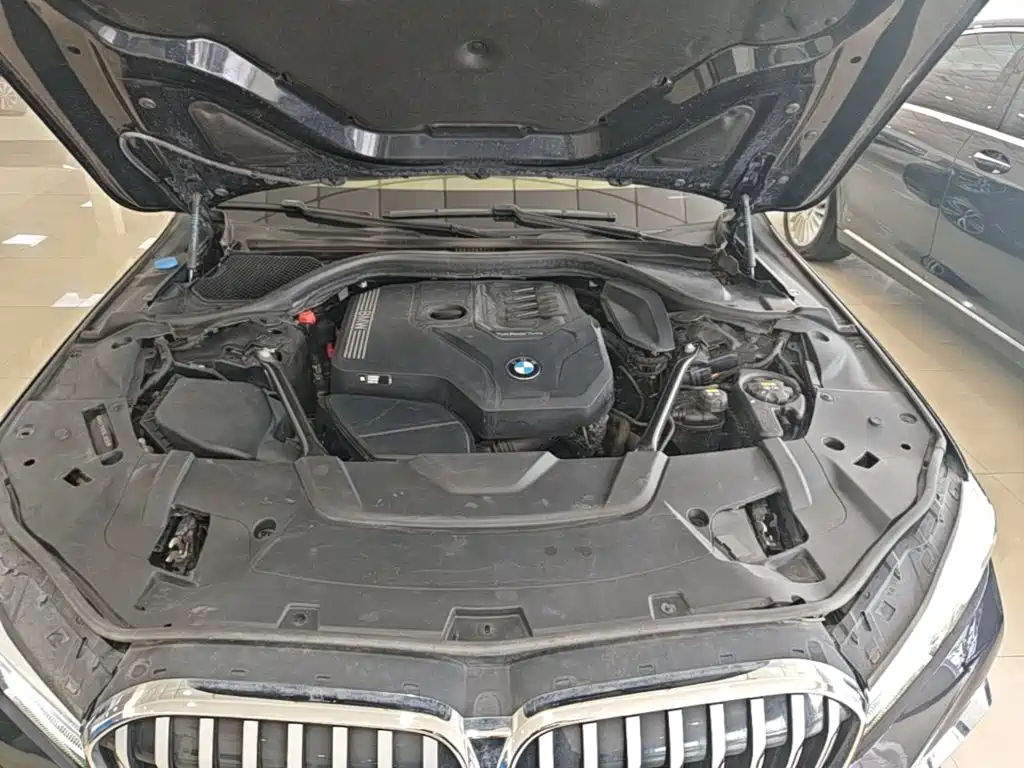 BMW 7 Series — миниатюра 20