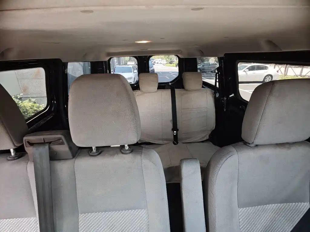 Ford Transit — миниатюра 10