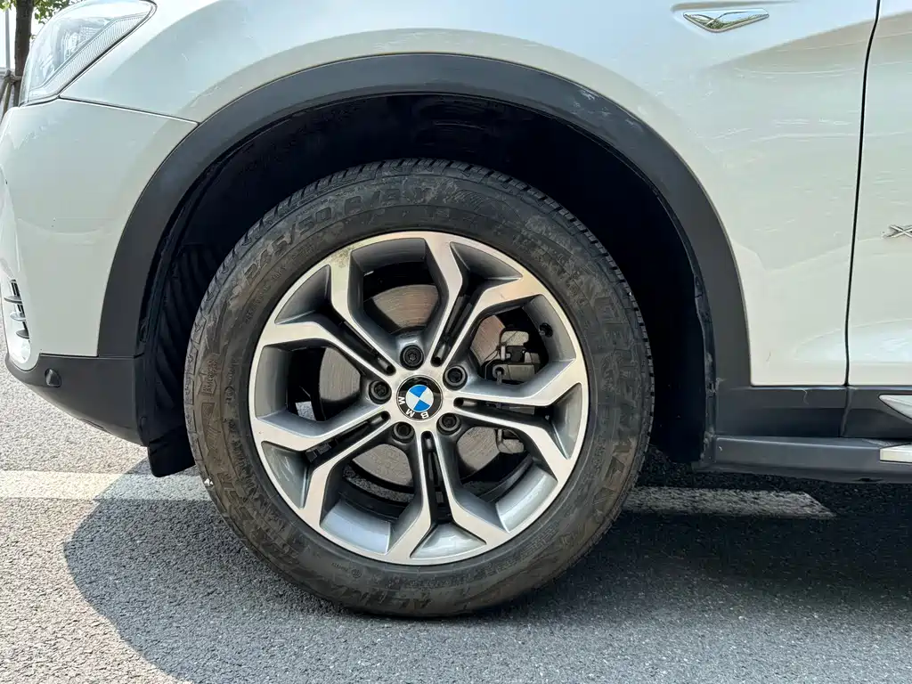 BMW X3 (Import) — миниатюра 21