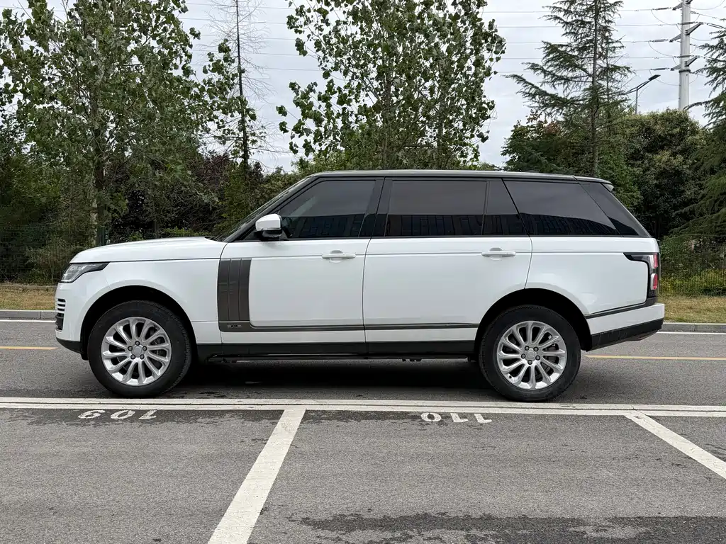 Land Rover Range Rover — миниатюра 10