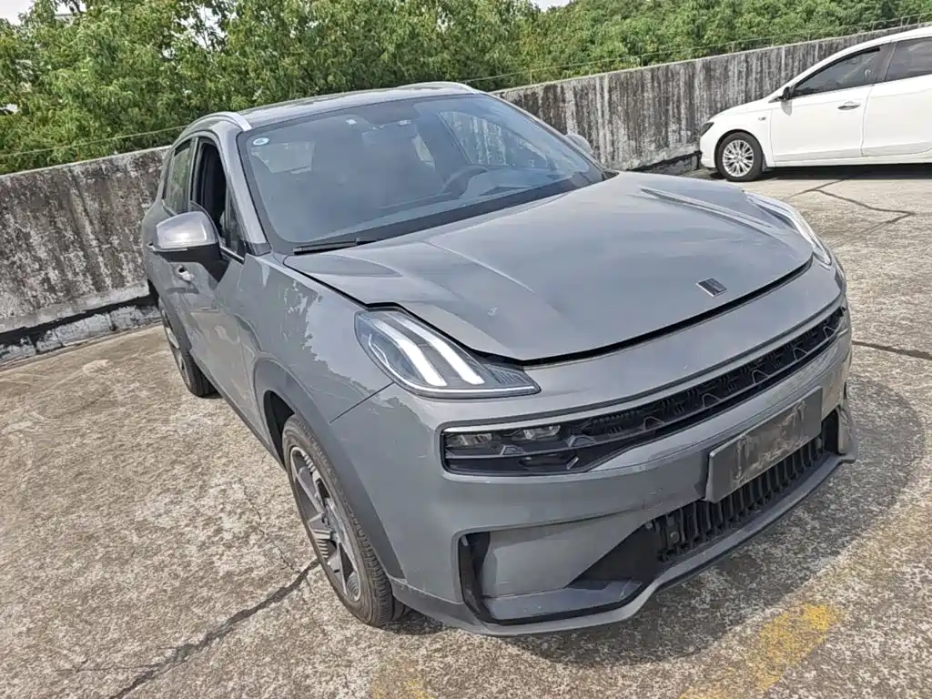 Lynk & Co 06 — миниатюра 4