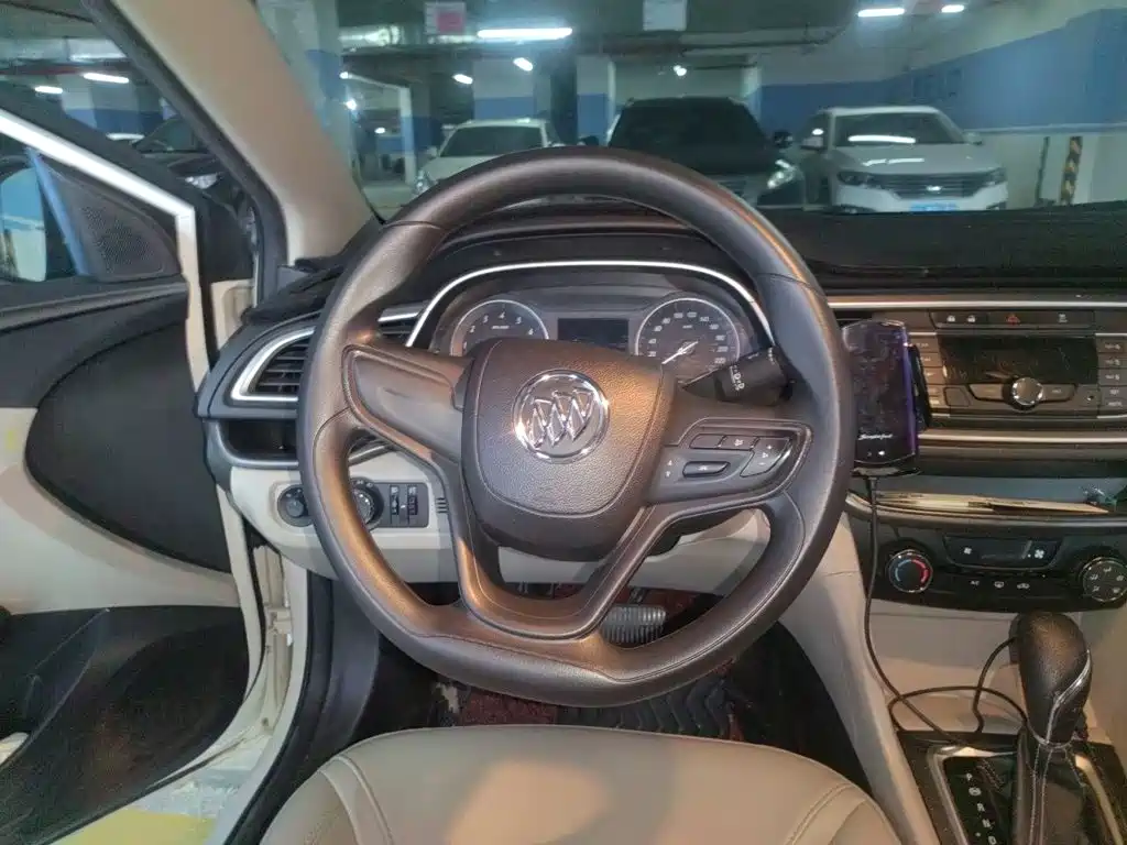 Buick Excelle — миниатюра 3