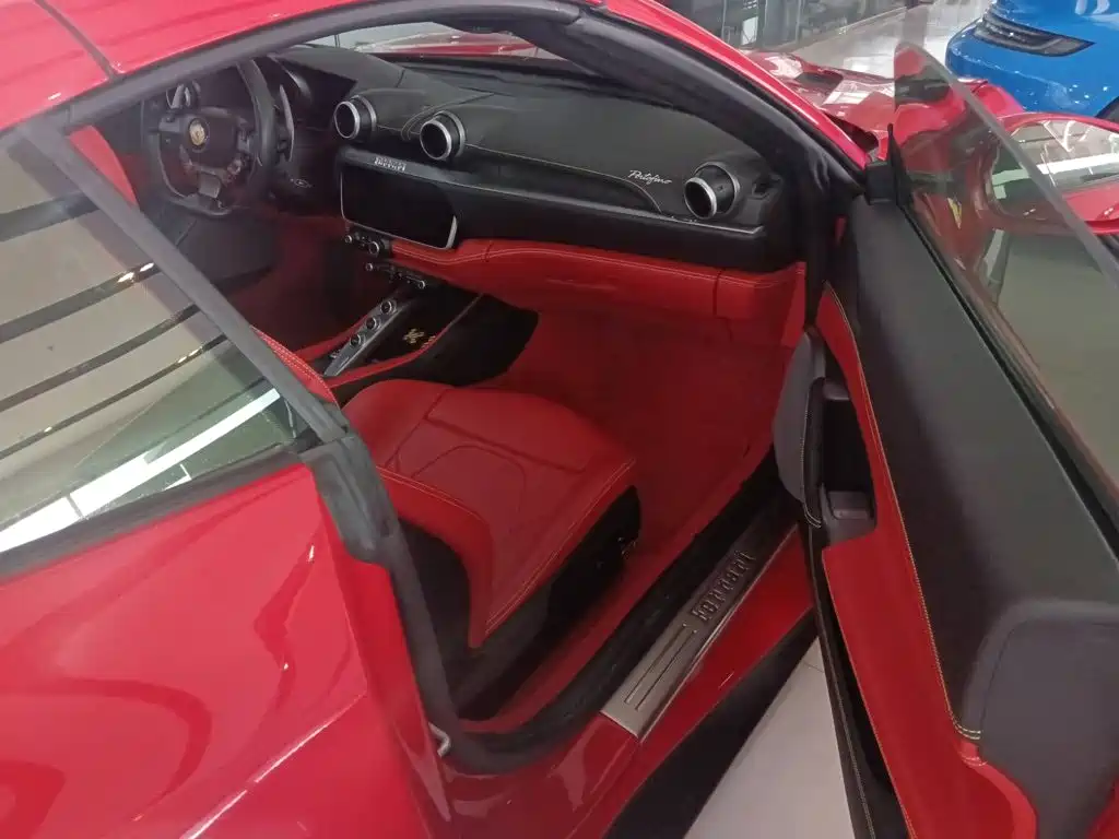 Ferrari Portofino — миниатюра 5