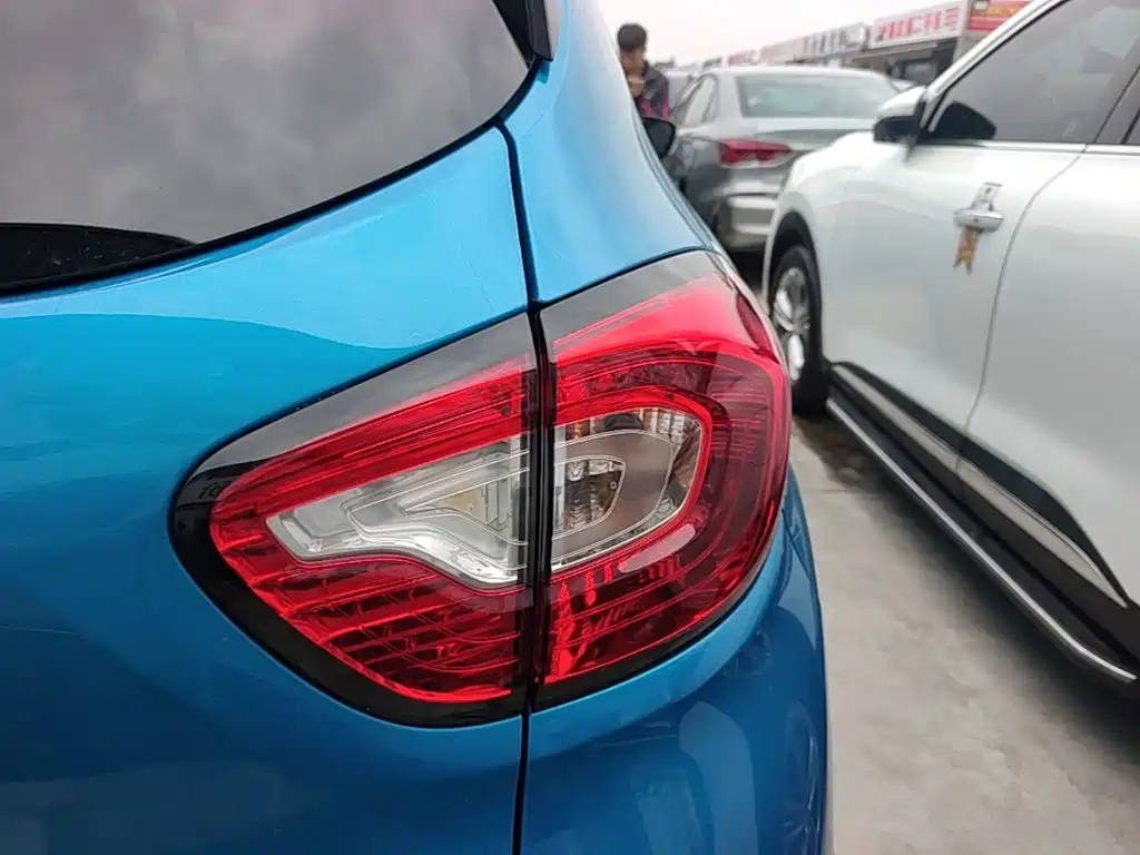 Renault Captur — миниатюра 8
