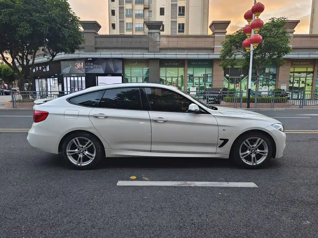 BMW 3 Series GT — миниатюра 8