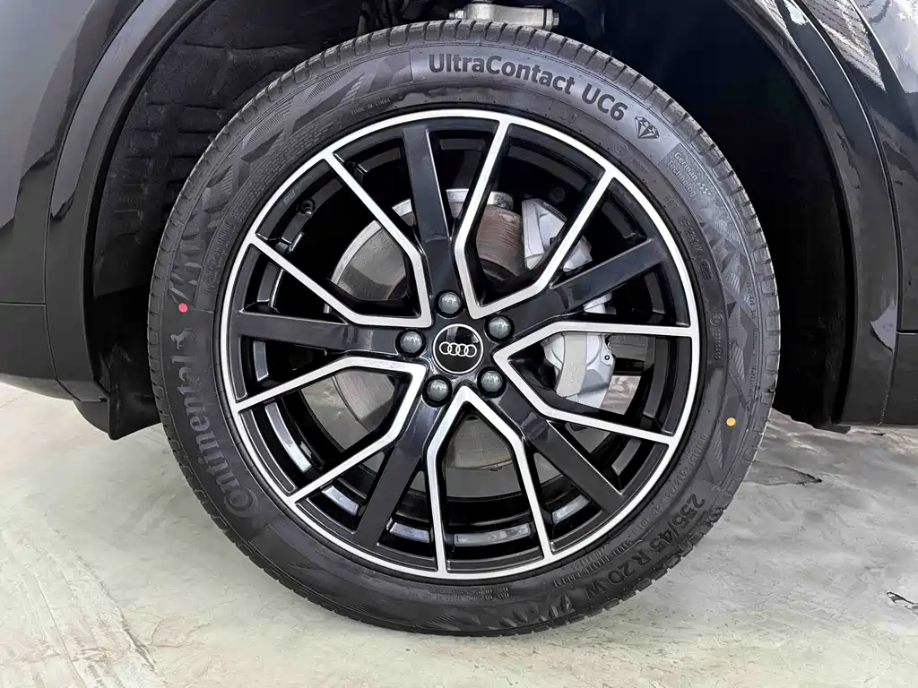 Audi Q5L — миниатюра 14